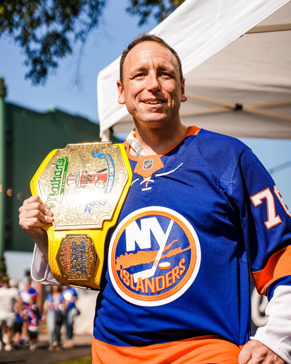 NYIslanders's tweet photo. 66 dogs in 10 minutes.

Congrats on your 18th title, Joey Chestnut! https://t.co/x4nML3VWom