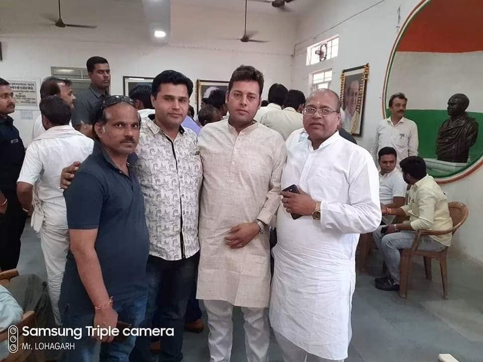 SCA_incraj's tweet photo. मित्र प्रशांत बैरवा जी पूर्व विधायक निवाई को जन्मदिन पर हार्दिक बधाई एवं शुभकामनाएँ https://t.co/BuUDJyvrQw