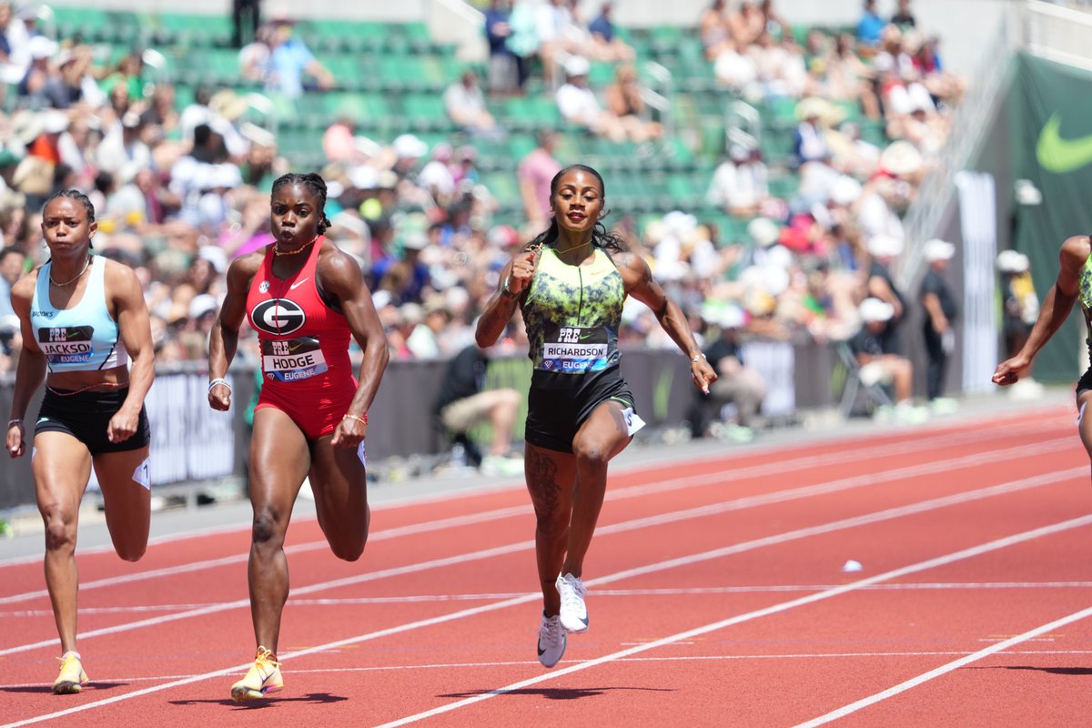 usatf's tweet photo. Smooth sailing for Sha’Carri 😮‍💨

10.83 was all she needed to advance to the women’s 100m final at @nikepreclassic. 🇺🇲

#TeamUSATF | #PreClassic https://t.co/a6iXVtqWtb