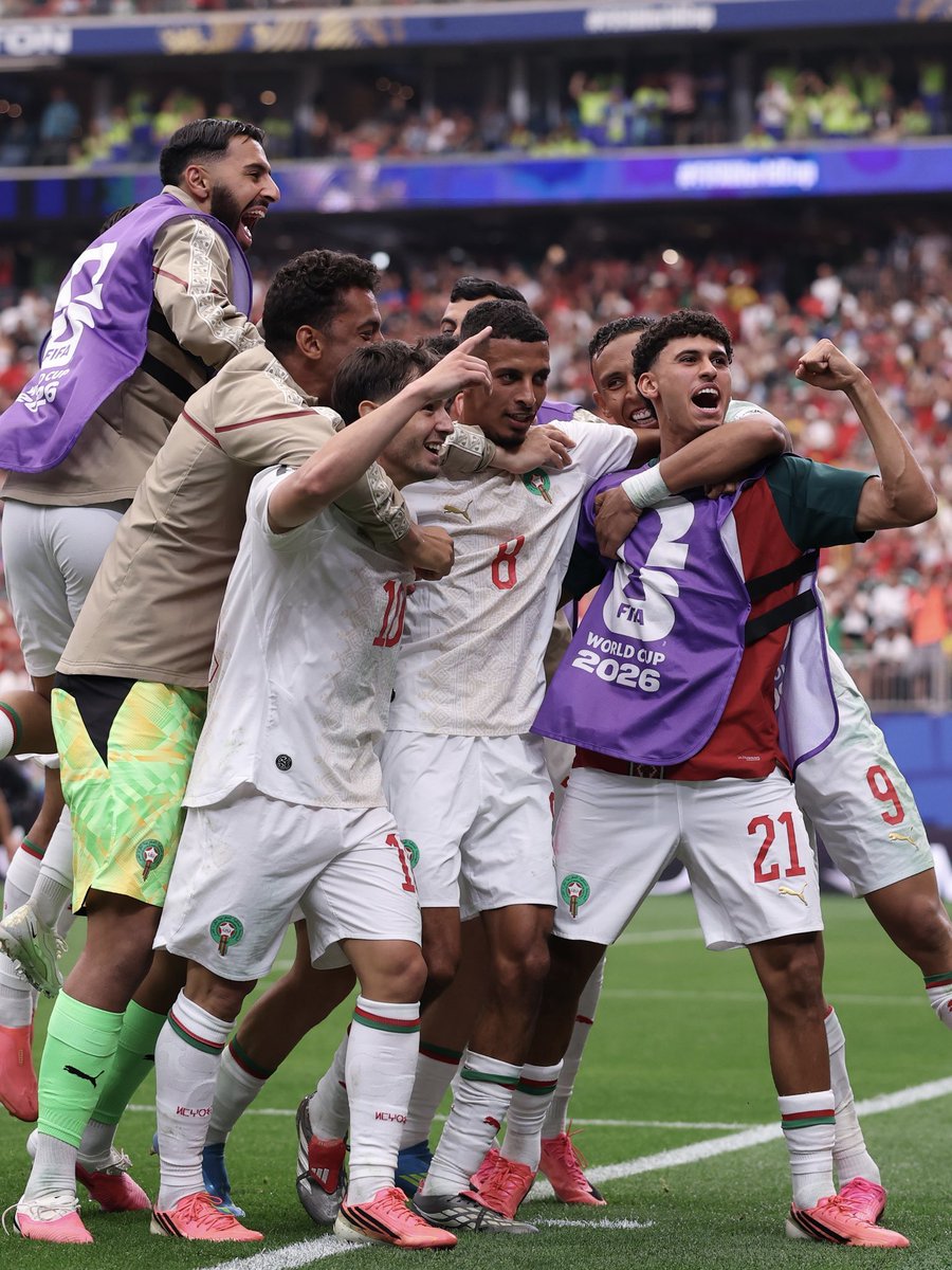 ahmadassiri1's tweet photo. الوصول للربع نهائي انجاز تاريخي ؟ ربما للآخرين .. لكن لهذا المنتخب ليس انجاز .. هذا هو مكان المغرب اليوم .. بين اسياد اللعبة .. الامس لهم .. و اليوم لهم .. و المستقبل بإذن الله لهم .. و كما حققوا كأس العالم للشباب .. ان عشنا سنرى المغرب يرفعون كأس العالم .. ربما اقرب مما نظن https://t.co/zV11NwtI4Z