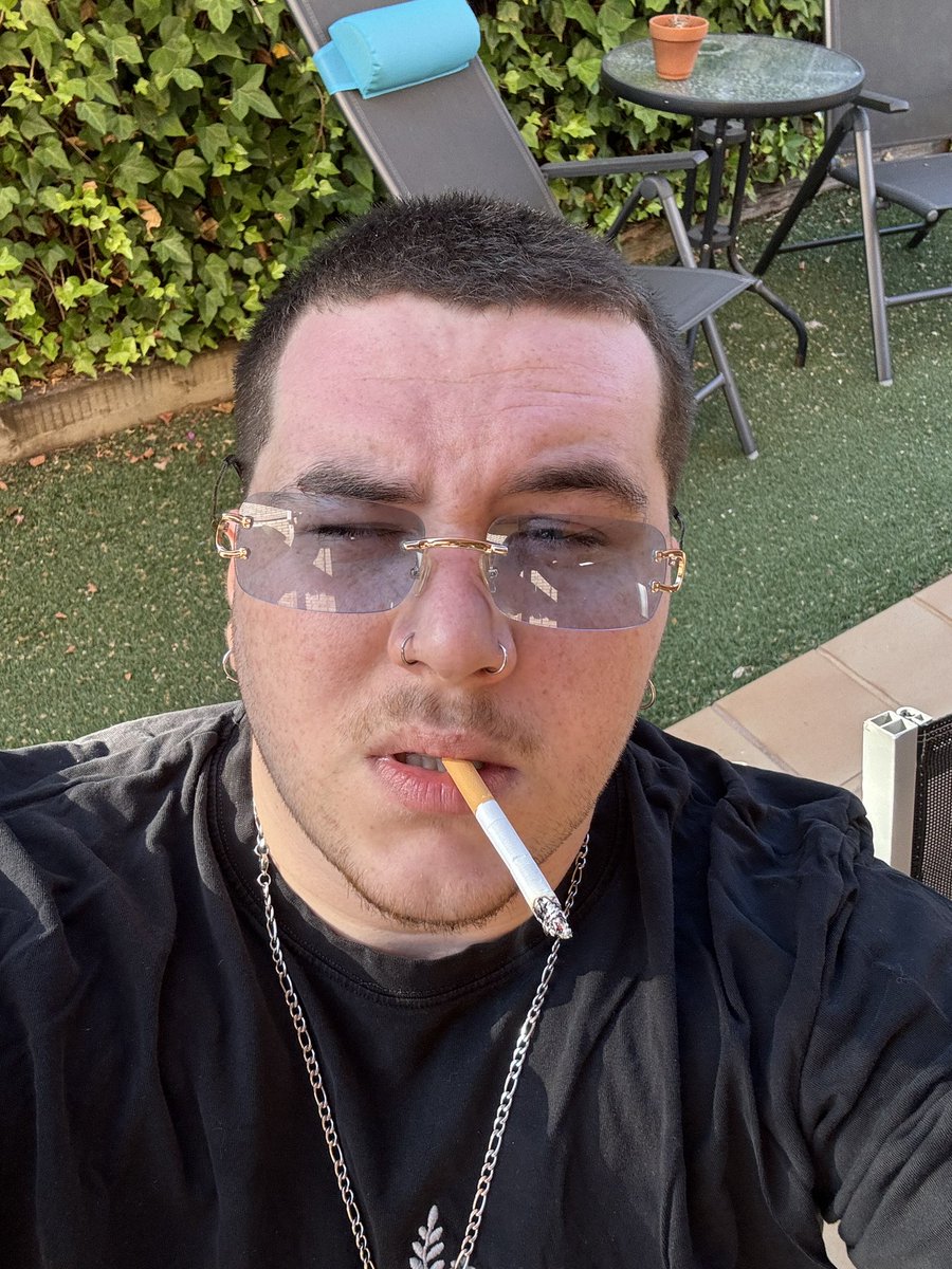 maxpujs tweet picture