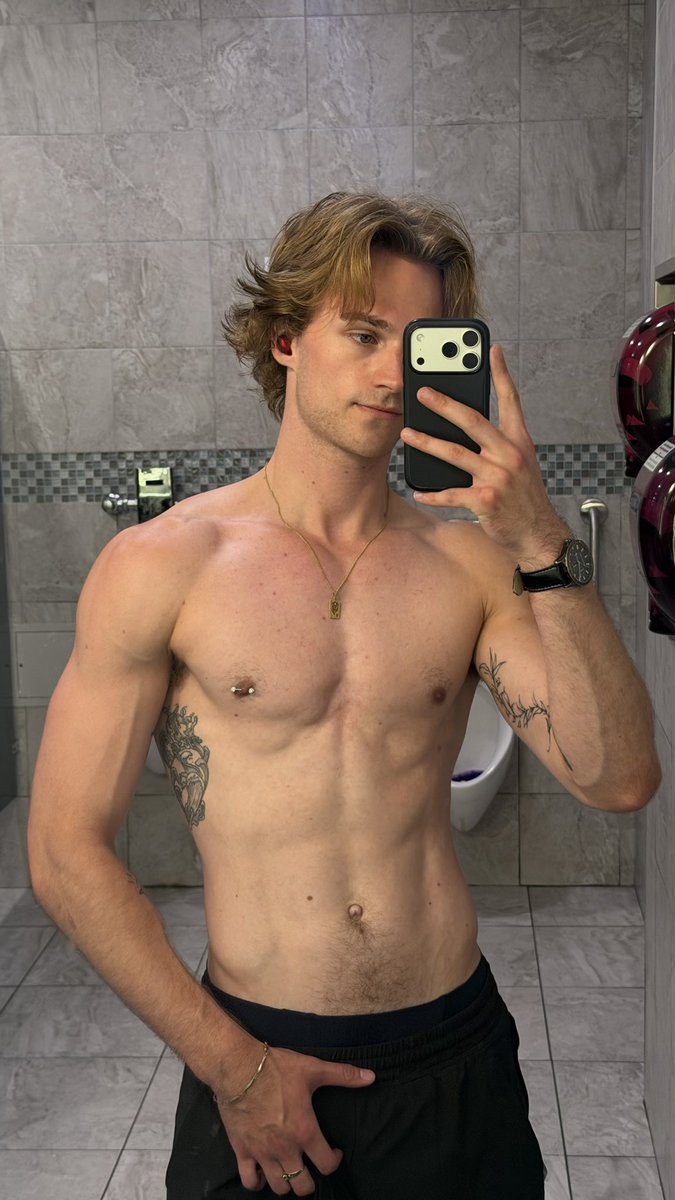 cade__greer's tweet photo. Pump pretty decent https://t.co/aUweTBzz4E