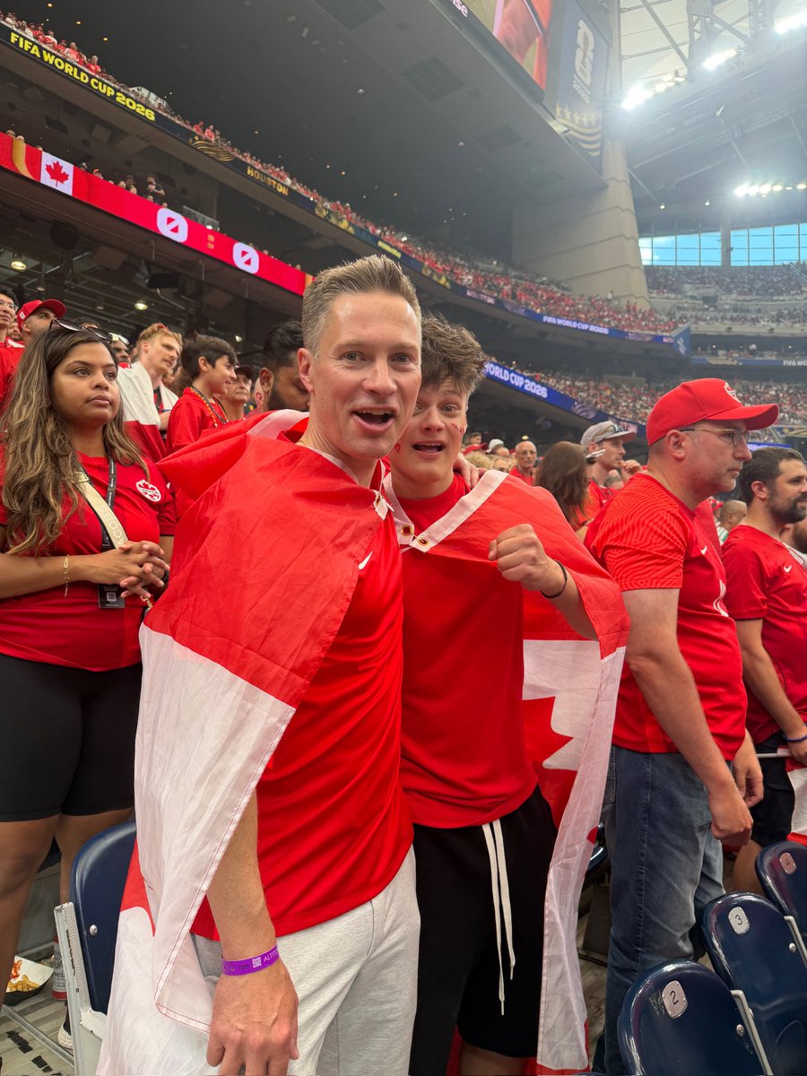 reliant_park's tweet photo. The Maple Leaf left its mark on Houston Stadium. 🇨🇦🍁

#FIFAWorldCup #houston #canada #LetsGoCanada https://t.co/Wn7Cn4uZlZ