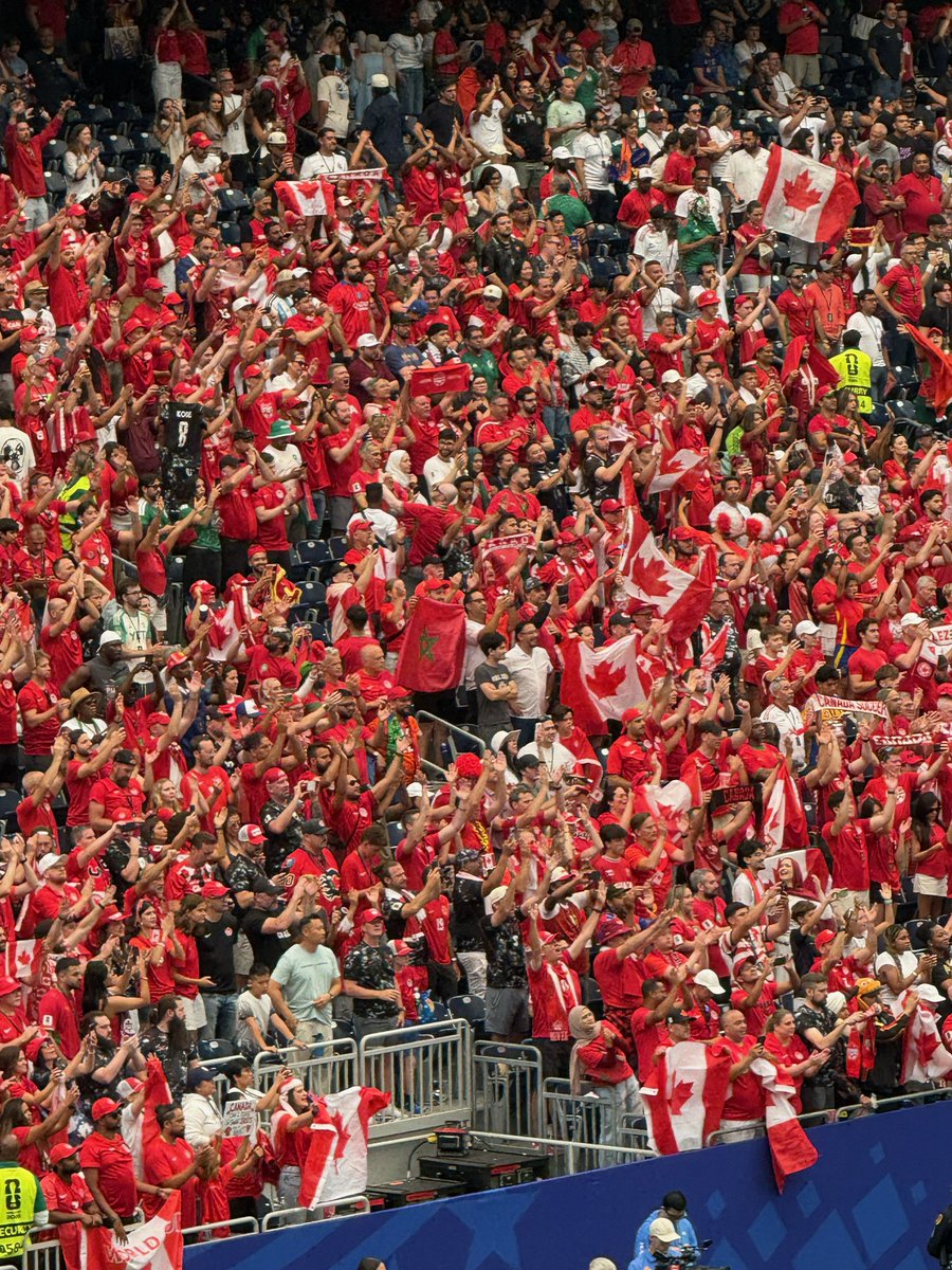 vankayak's tweet photo. To Team Canada: thank you for leaving everything on the pitch. You held your own against the 6th ranked team in the world and earned the world's respect. 🇨🇦 To our fans: this tournament is a victory for our identity. 🇨🇦 is a soccer nation, and we’re here to stay.
📸 Audrey Magny https://t.co/Trko0B727n