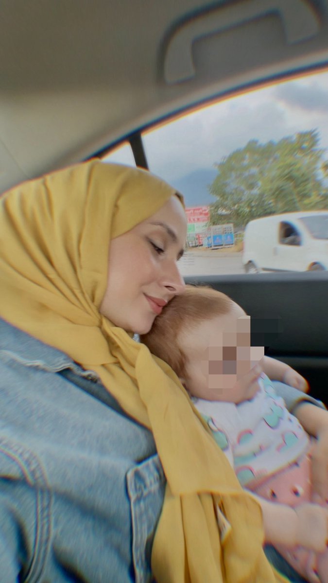 passifloraa3's tweet photo. bugün teyzecilik onlinedı 💅🏻 https://t.co/rIMZjzLzMn
