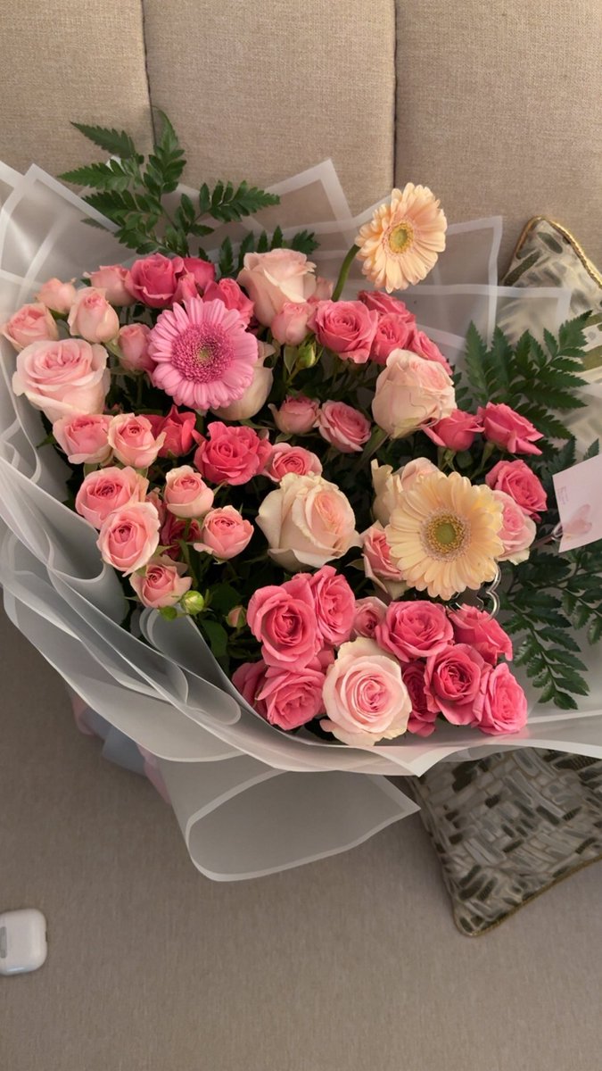 JuSt64j's tweet photo. مغغرررممه!🥺🌺🌷🪄 https://t.co/ZVUDg2AYap