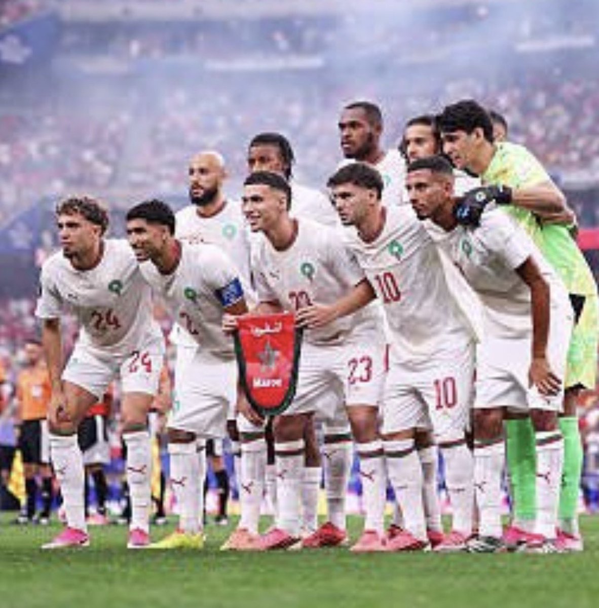 ElHamidine's tweet photo. فريق الأبطال… ووطن يفخر به. تأهل مستحق بكل جدارة. شكرًا يا أسود الأطلس! 🇲🇦🔥

What a team, what a heart, what a character! The Atlas Lions are simply magnificent. 🇲🇦🦁 https://t.co/cAvWbxZECb