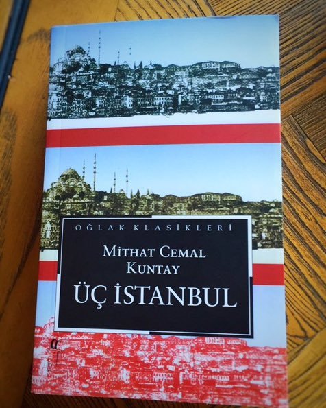 edebiyatladunya's tweet photo. Mesut oldukları için değil, 
bedbaht olmadıkları için sevinenlerin hazin neşesiyle memnundu.

Mithat Cemal Kuntay
Üç İstanbul https://t.co/ltl4kisyUG