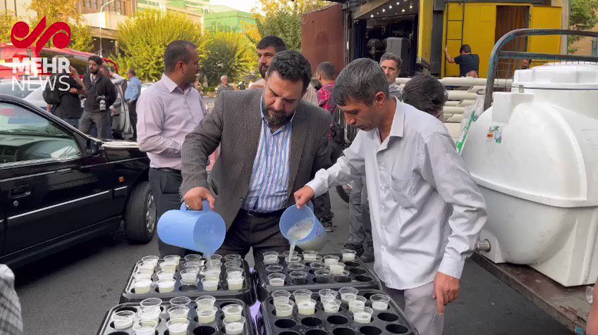 2002Kingfox's tweet photo. زوزه بکشید حرامزادگان آدمکش مادون حیوان!
#ننگ_بر_جمهوری_اسلامی https://t.co/k9bFnwolKP