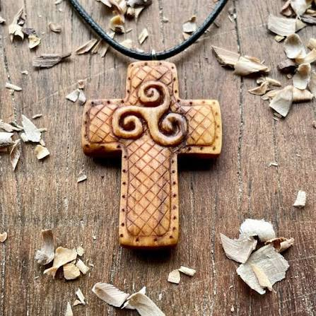 JayceHelms's tweet photo. Yo, which pagan symbol are we taking next @howlinghowler_?

I'm thinking the Ankh, or maybe the Triskelion? https://t.co/niMMXyfQaS