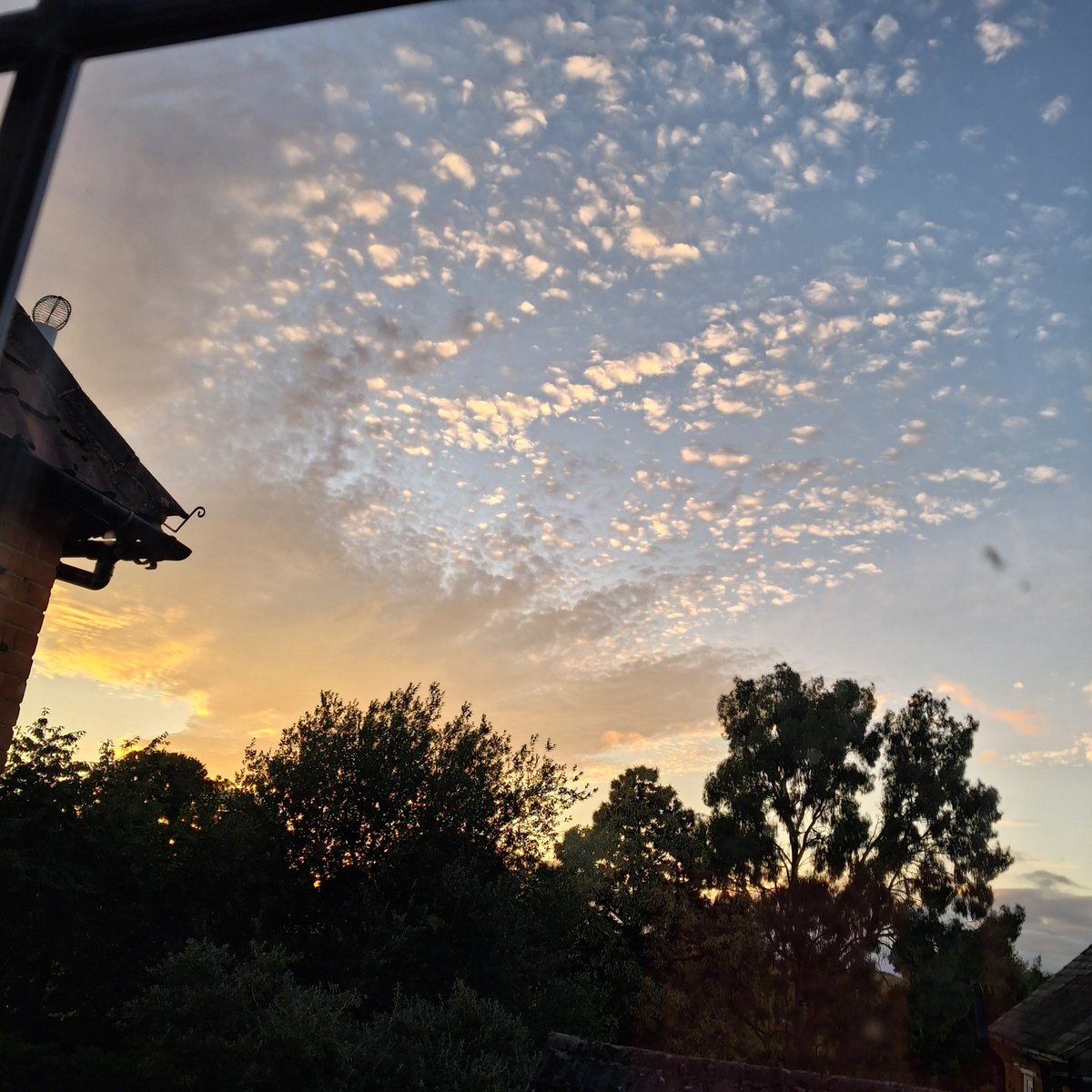 MelJD46's tweet photo. #viewfrommywindow 
Goodnight https://t.co/9Z7FOjSAcg