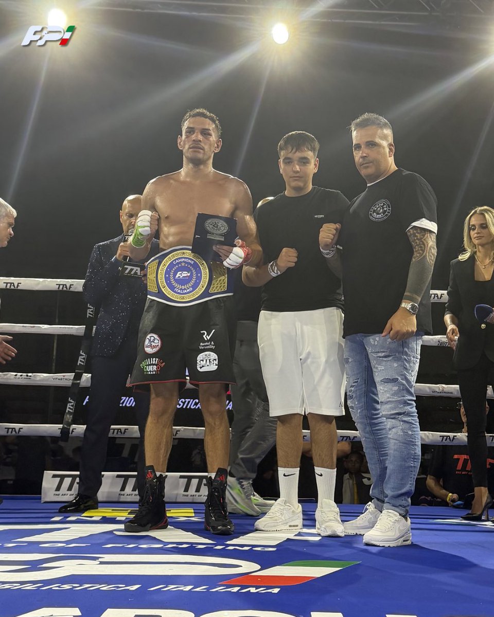 FPIBoxe's tweet photo. ๐ฅ๐ฎ๐นRoma Boxing Night
๐ฅ FPI - TAF - De Carolis Promotion
๐๏ธ Pala Tiziano Roma, 4/7/2026
๐ฅTitolo Italiano Medi
๐ฅ๐ Giovanni Rossetti Campione
๐ฅ Vittoria ai punti vs Francesco Faraoni (96-94; 97-93; 97-93)
#Itaboxing #Boxe #Boxeo #Pugilato #Boxing https://t.co/49WT70Ncid