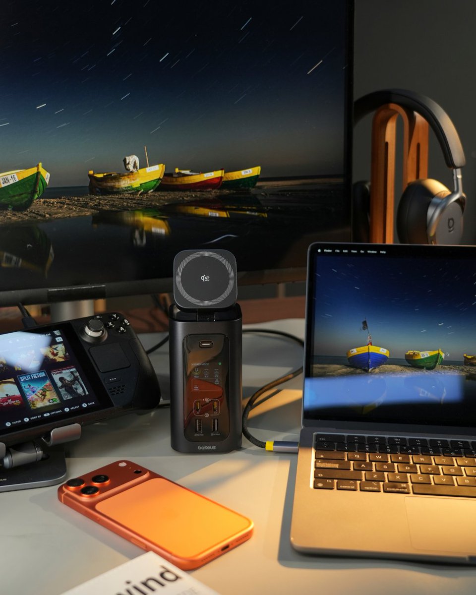 Baseus_Global's tweet photo. The kind of night where you only meant to check one file. 🌙⚡
Then the colors pull you in.
The stars stay on the screen.
The phone keeps charging, and the desk stays just organized enough to let you keep going.
#BaseusSpacemate RD1 Pro 15-in-1 (WIN) Docking Station
🔗 https://t.co/z0RZqWi5Nr
#baseus #dockingstation #minimaldesksetups #homeoffice #techessentials