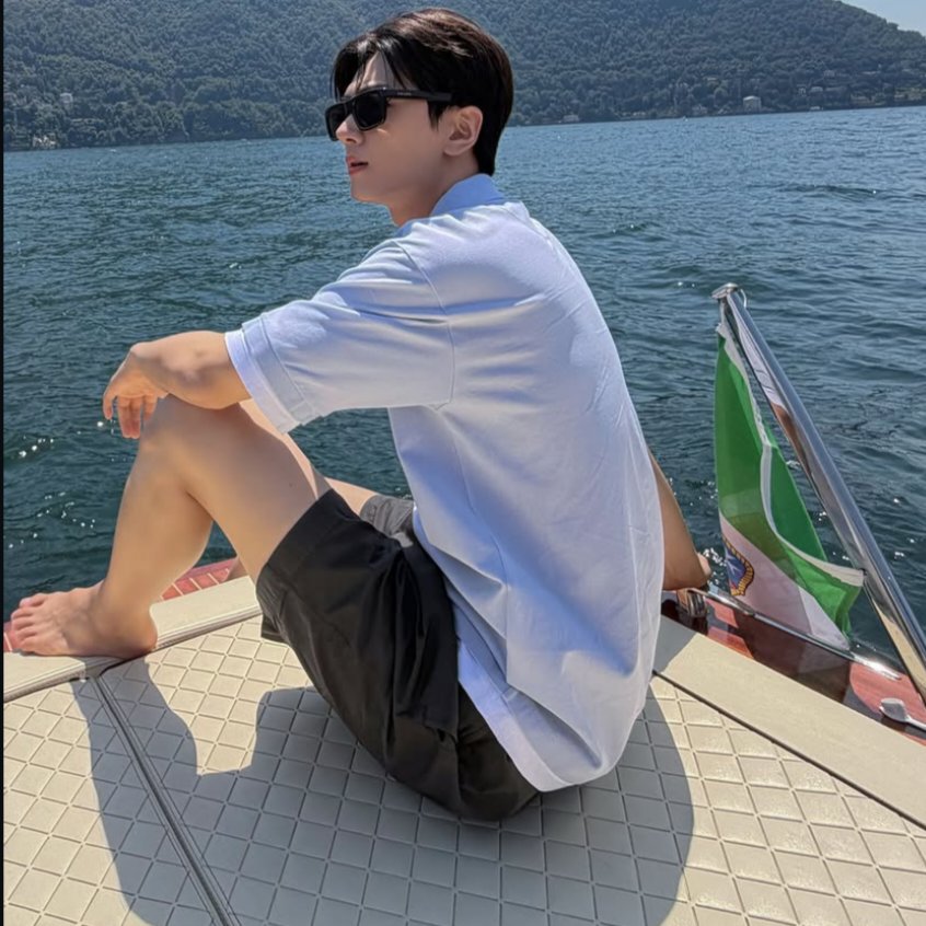 whoonxq2's tweet photo. Que rico los pies de nįki y de jąy 😋 https://t.co/SzS6KE87Fn