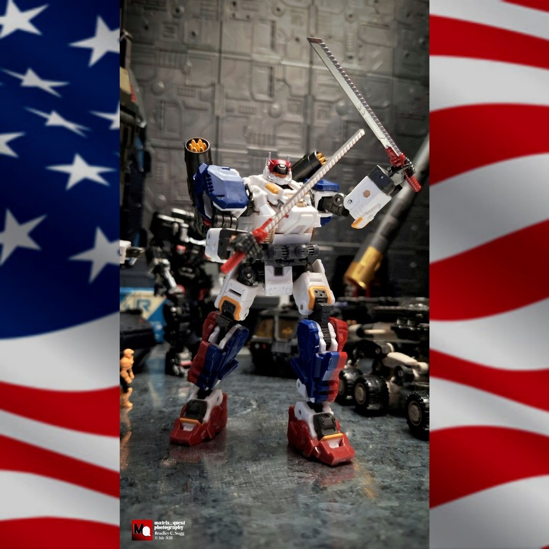 BradleyCSugg's tweet photo. - "We'll show those Waruders some real fireworks!"
To celebrate the US Independence Day, a Dia-Naut adorns his Tactical Mover in patriotic colors.
#Diaclone #ダイアクロン #TacticalMover #DiaNauts #DiaNaut #TakaraTomy #TFSource #One60ScaleWorld #matrix_quest https://t.co/TuB8nZKL0Y