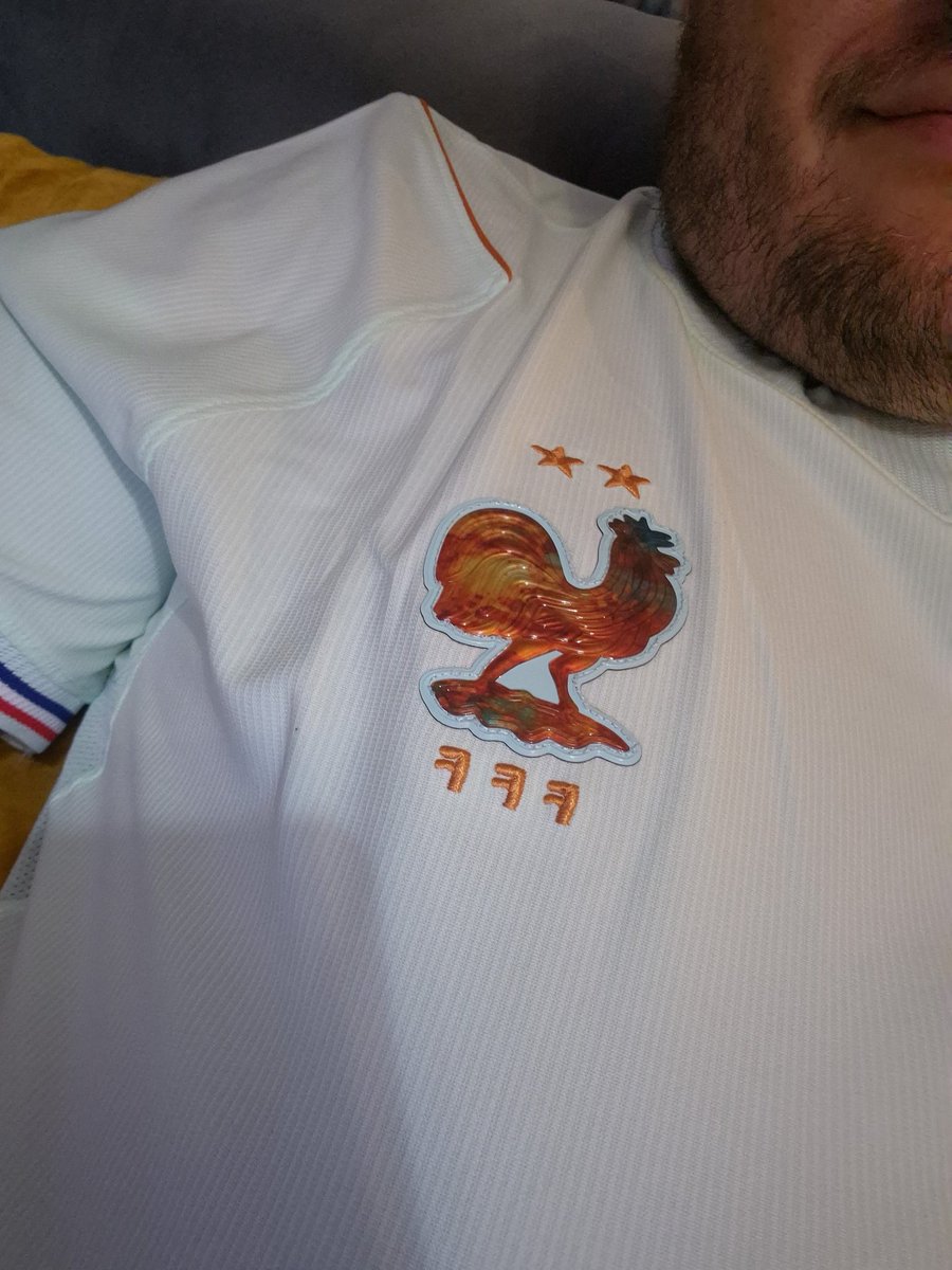Hyoxes's tweet photo. Allez on va chercher la victoire pour continuer le rêve https://t.co/ZMHagJp1zz