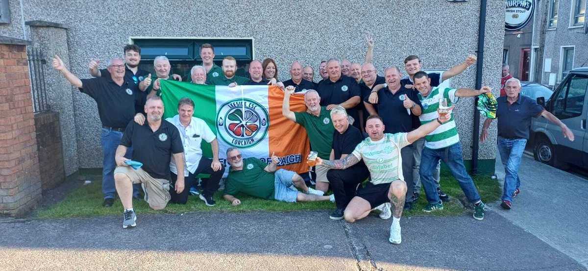 LeesideCSC's tweet photo. Brilliant evening so far. Thanks all for attending. The nights still young. Hail Hail 🇮🇪🍀 https://t.co/EAIPhk54YX