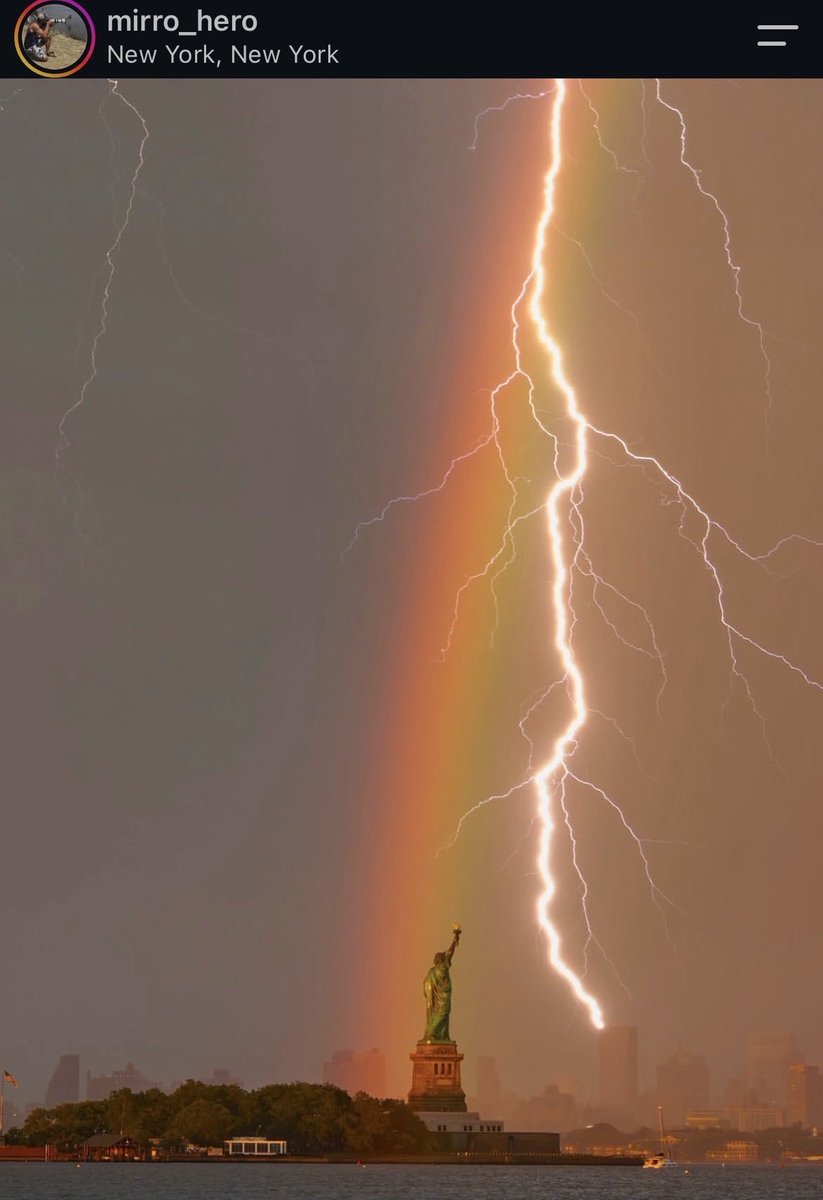 swiftpals's tweet photo. You’ve seen shots of the lightening, you’ve seen shots of the rainbow.. but have you seen shots of the lightening AND the rainbow?! https://t.co/plp4cxZ1gs