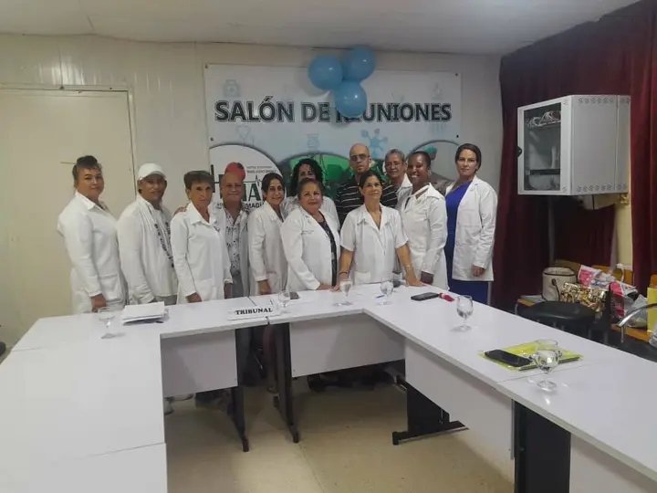 dpscamaguey1's tweet photo. 🏥💊 En el Hospital Universitario "Manuel Ascunce Domenech" se realizaron los exámenes estatales de Técnico Superior en Servicios Farmacéuticos.
#CubaPorLaVida
#CubaEduca
#PorCamagueyTodo https://t.co/niMyOxtIAR