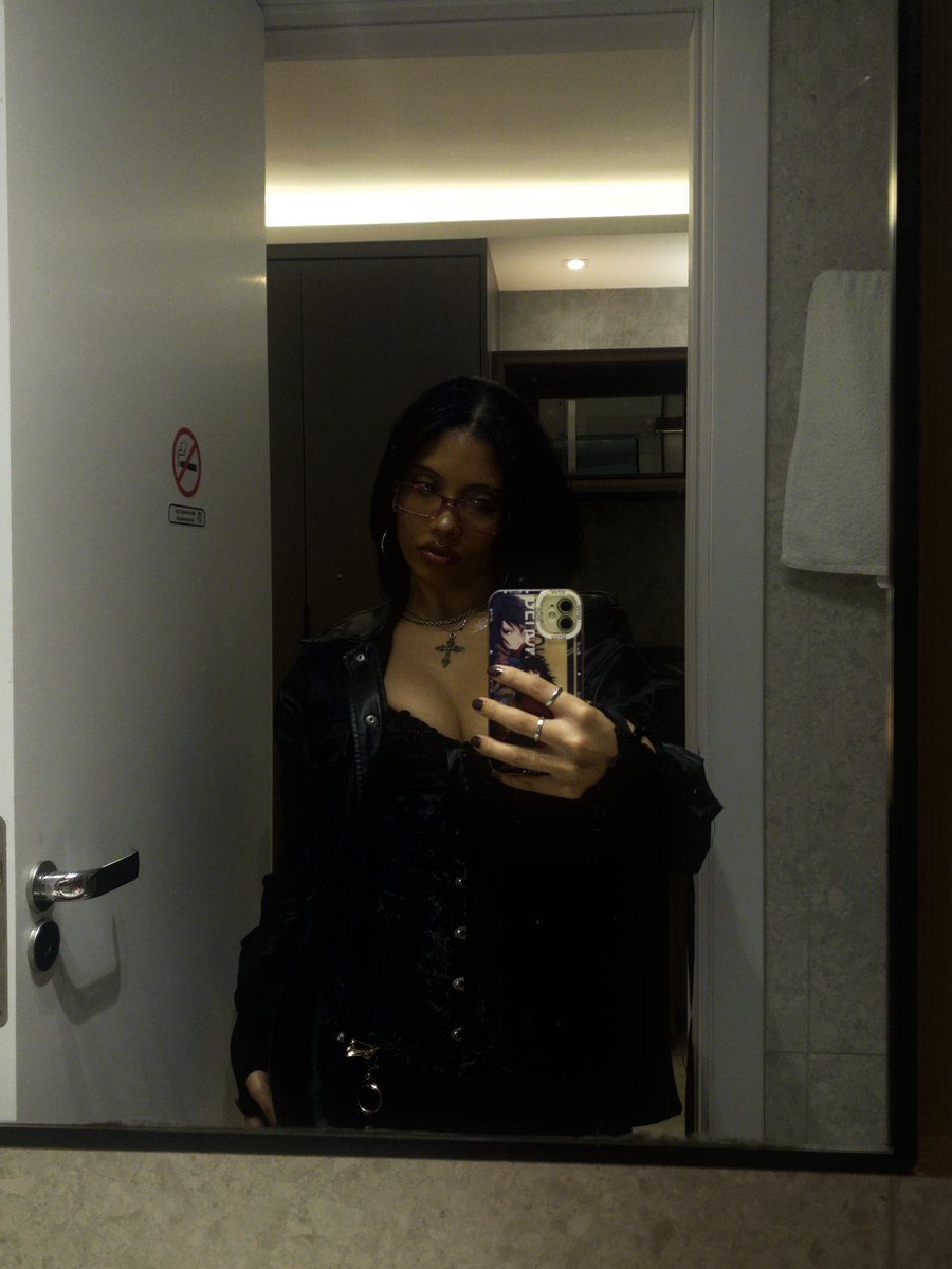 0413 tweet media