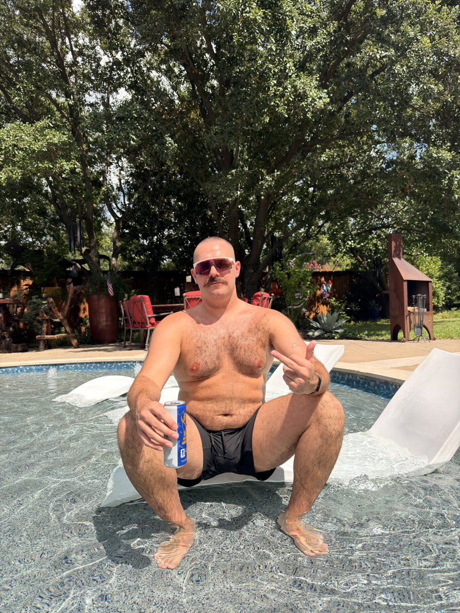 choppedboshua's tweet photo. take my trunks off? https://t.co/UX3InBCX1B