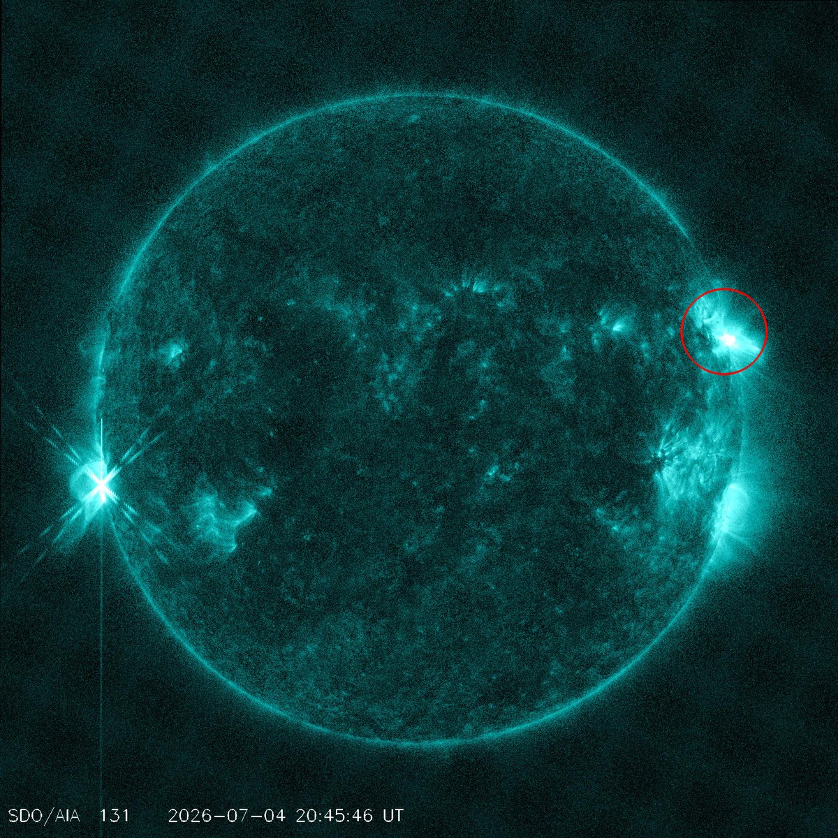_SpaceWeather_'s tweet photo. Major X1.31 flare from sunspot region 4479
Follow live on https://t.co/3Xxrvc3cpA https://t.co/gWlrrdRaHd