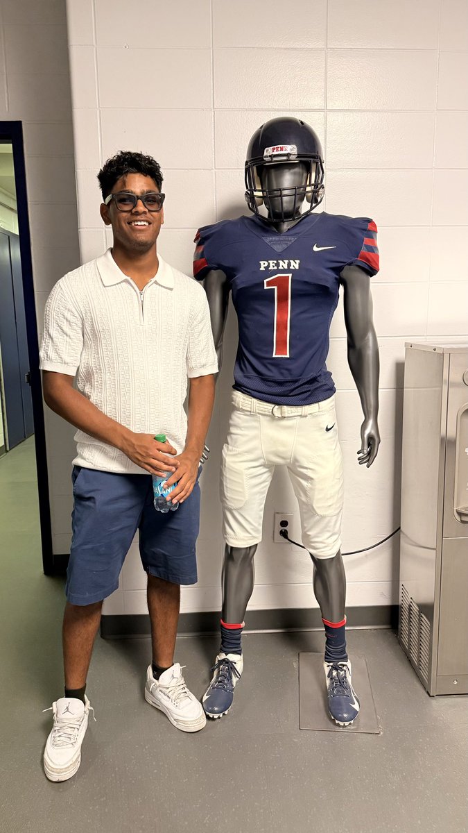 AarushBehera's tweet photo. Thanks to Coach @RCCoachCarter for an awesome tour at UPenn and @PennSprintFB . Excited to be back for the Penn football camp @PennFB on July 12! @CoachDupont @CoachPerrone https://t.co/65VkqC7SQF
