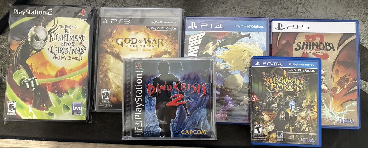 gaelicfrank's tweet photo. @PlayStation #Foreverphysical  #NoGamerLeftBehind https://t.co/BFoxBdtcYb