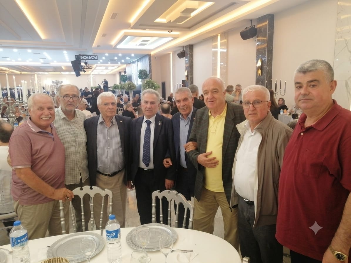 ergulismail54's tweet photo. Gazeteciler Cemiyeti Başkanı Sayın Müjdat Çetin’in sevgili oğlunun düğün törenine katılım sağladık.

Yeni çiftimize  ömür boyu mutluluklar diler, Çetin ailesini tebrik ederiz. Hayırlı, uğurlu olsun.
@mujdatdha
@sakaryagc https://t.co/NY81TYFlAi