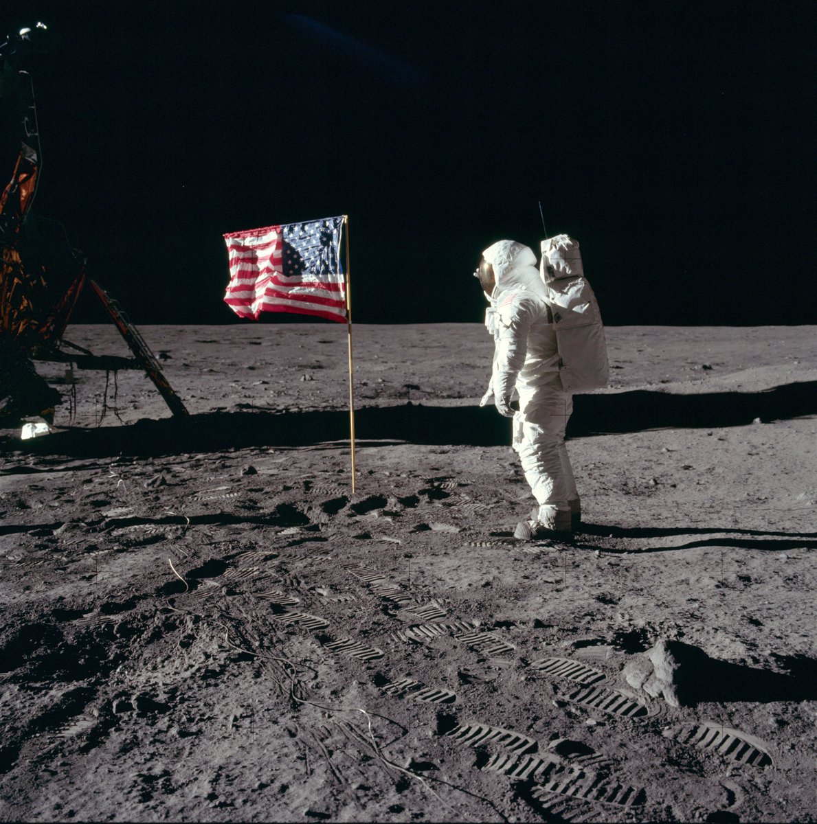 RobertMSterling's tweet photo. That’s cute. Does your local pub have a flag on the moon and a stealth bomber? https://t.co/MThdKlF2EM