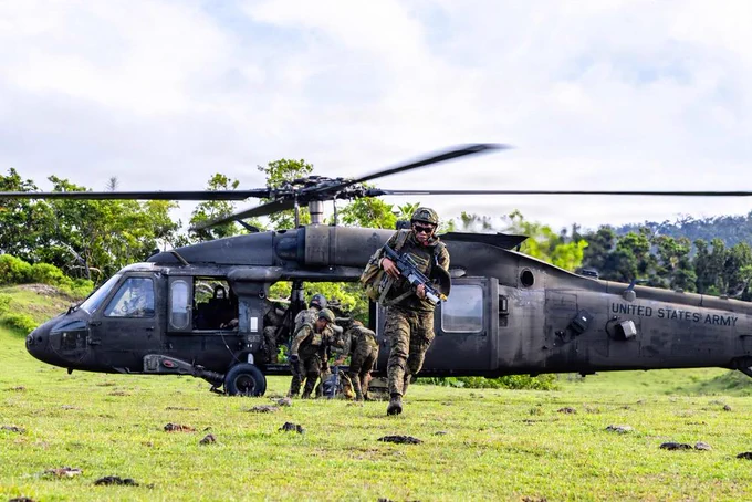 Building stronger partnerships\n\nDuring the closing days of #Salaknib26, #TropicLightning Soldiers joined the #PhilippineArmy and #AustralianArmy in a joint air assault on Calayan Island. Every mission strengthens our ability to operate as one team while reinforcing our enduring partnership.\n\n\uD83D\uDCF7: U.S. Army photos by Sgt. 1st Class Benjamin Parsons\n\n#25thID #USArmy #Salaknib #Philippines #Salaknib2026 #SK26