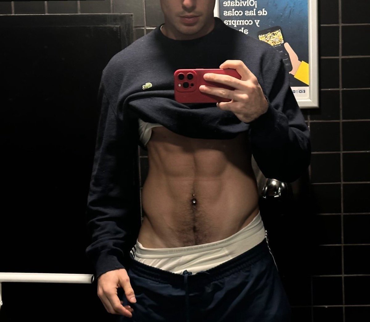 sexandgaycity's tweet photo. https://t.co/UnNtty4ehQ