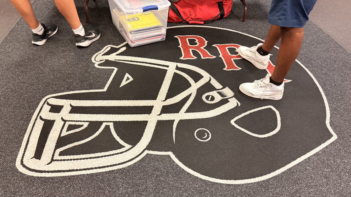 AarushBehera's tweet photo. Many thanks to Coach @PetePalczewski for hosting me and my family for the @RPIFootball visit. We loved the film session and appreciated all the detailed feedback on my mechanics and offensive plays. It was great to pick your brain and learn about the expectations from a college offense for a quarterback. @rpi @CoachPerrone @dinrockzzz @PallaviMan24553 @QBCoach_Evan
