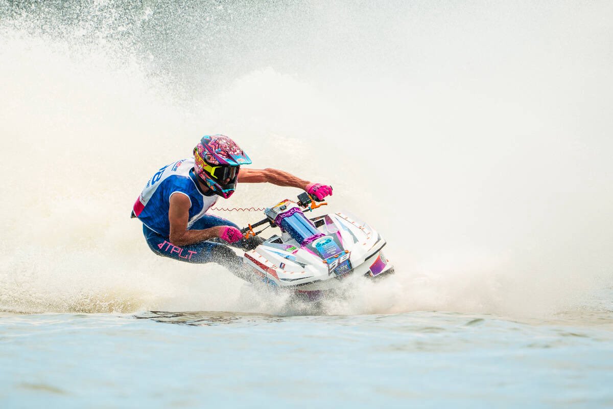 AquabikeWorld's tweet photo. #Aquabike News
MOTO 1 WINS FOR JEREMY PEREZ, QUINTEN BOSSCHE AND ESTELLE PORET IN MORNING ACTION IN MIRA
https://t.co/yHrIoOJKGe https://t.co/QChwKiaxyE