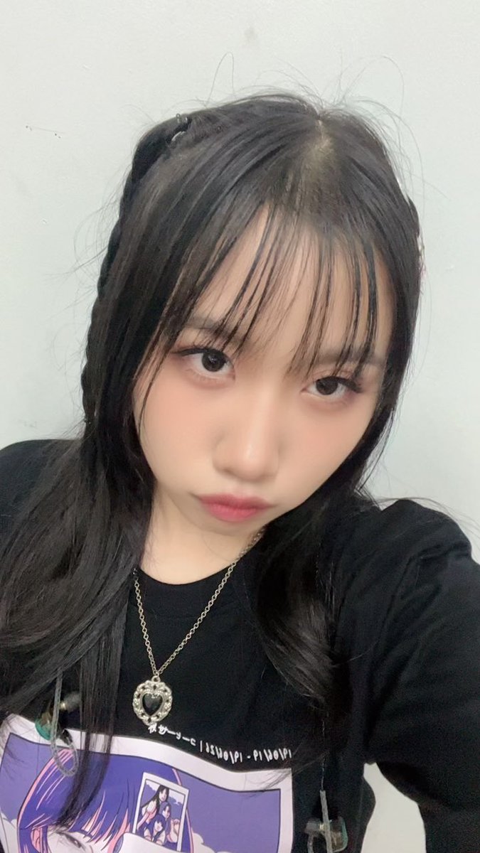 zhevincia's tweet photo. Otsukaresama, Barista!! ☕️
Seneng bgt aku masih bs ngerayain konser anniversary yg ke-7 bareng kalian 💗
Semoga konser kali ini bs meninggalkan kenangan indah di kalian ya!
Thank you karna udh selalu support Kohi di manapun dan kapanpun 😊 https://t.co/p9dh5cuqcc