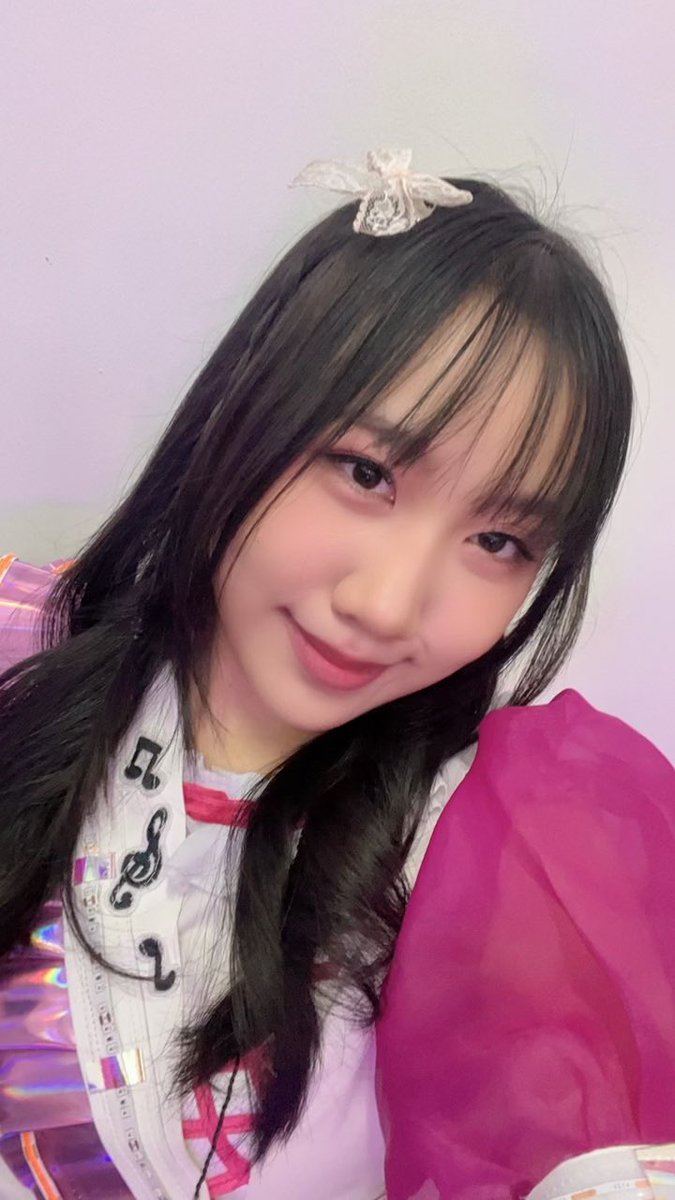 zhevincia's tweet photo. Otsukaresama, Barista!! ☕️
Seneng bgt aku masih bs ngerayain konser anniversary yg ke-7 bareng kalian 💗
Semoga konser kali ini bs meninggalkan kenangan indah di kalian ya!
Thank you karna udh selalu support Kohi di manapun dan kapanpun 😊 https://t.co/p9dh5cuqcc