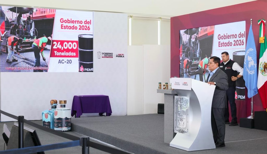 Gob_Puebla's tweet photo. 📢Impulsa gobierno estatal respuesta inmediata y transformación histórica de infraestructura vial.

@armentapuebla_

📰https://t.co/q47srd5qOh

#PorAmorAPuebla https://t.co/7hkfdUn8uI