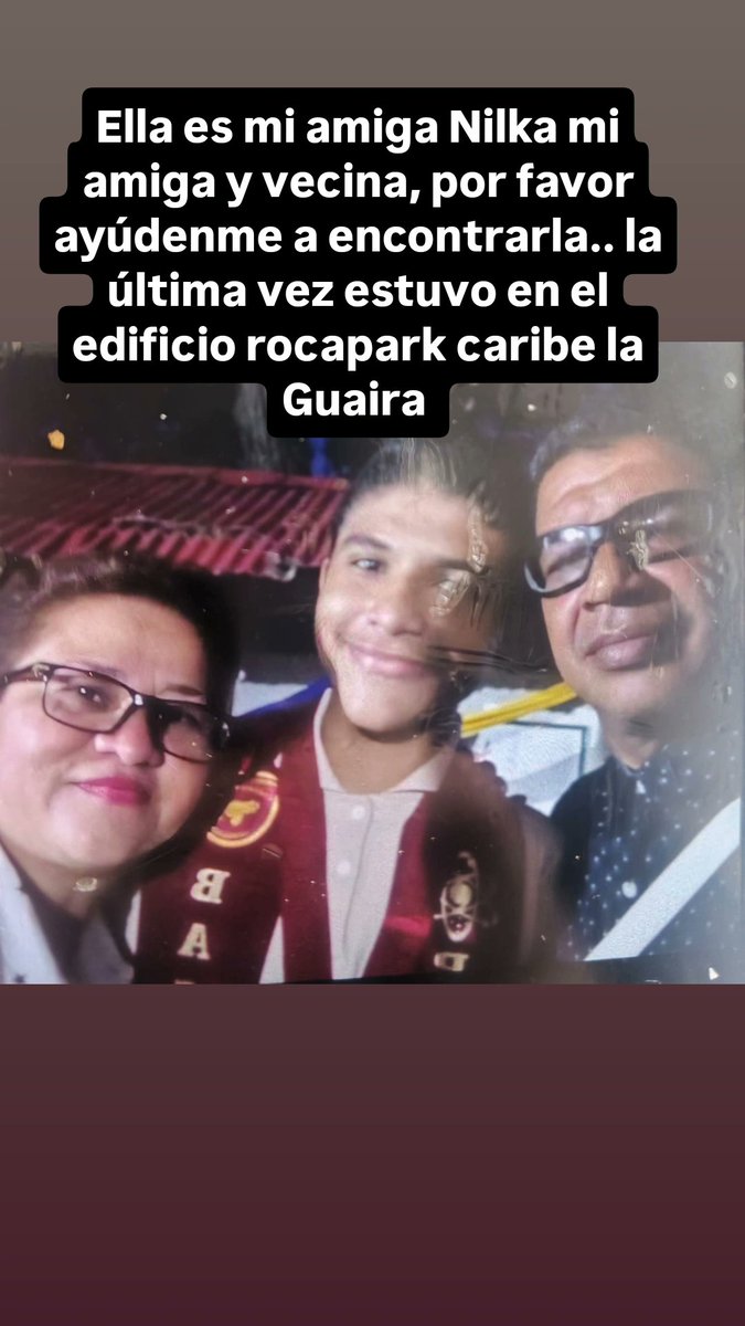 Gilbert82989123's tweet photo. @elEconomistaes @nayibbukele Presidente ayúdenos a encontrar en la Guaira Venezuela a tantas familias que a un no an podido ser sacada d los escombros suplicamos su ayuda https://t.co/CqWroxwlh0