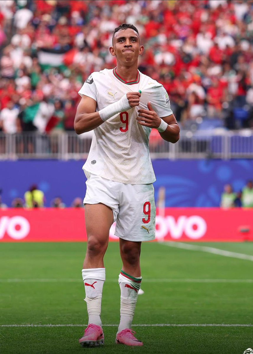 SoufianeRahimi2's tweet photo. Magical day in Houston 🤩⚽️

Hungry for more, we are not done yet 💪

#DimaMaghrib 🇲🇦🦁 https://t.co/vbj7Bv3raL