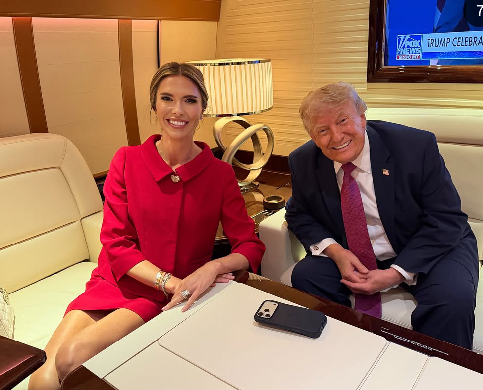 BettinaFanz's tweet photo. First Fam Fun on Air Force One🥰✈️🇺🇸 https://t.co/ySP60S2B4e
