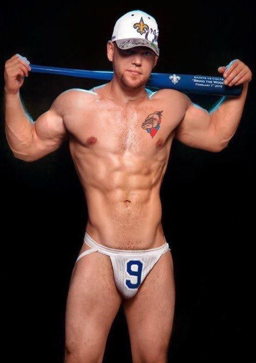 MaleWrappers's tweet photo. Over 18 y/o only Let's unwrapp men and enjoy. https://t.co/520aoA7lu4