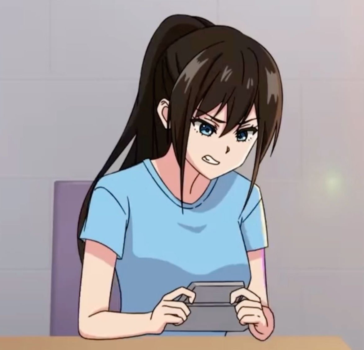 jeckoleism_'s tweet photo. who was she texting here and why was she mad as hell https://t.co/wJkR4FyUoc