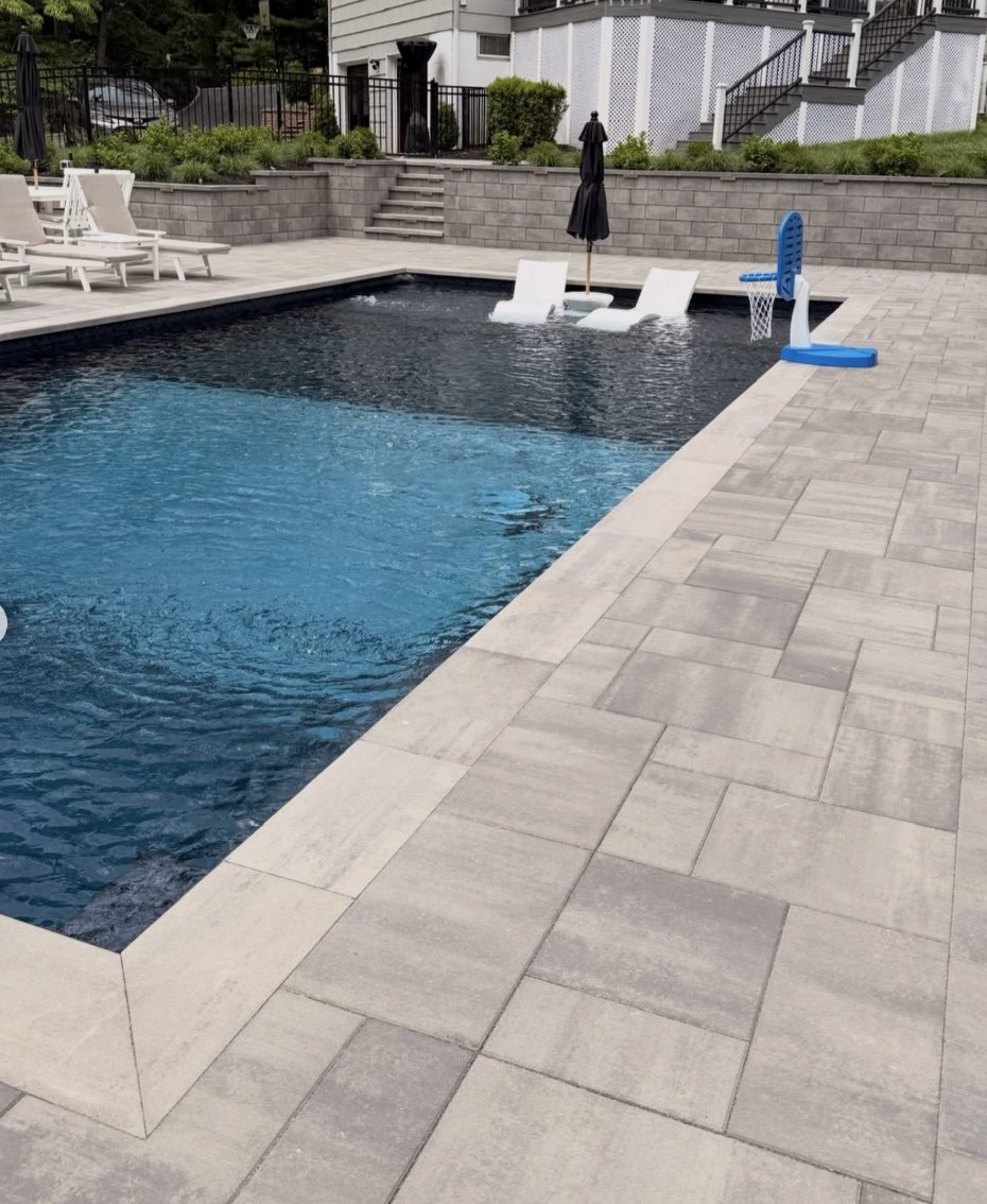 CambridgePavers's tweet photo. From afternoon swims to evening gatherings, this backyard was designed to be enjoyed long after the sun goes down. Built by Sunset Ridge Landscape Contractors.
#CambridgePavers #PoolPatio #BackyardDesign https://t.co/4YZW8j4c2G