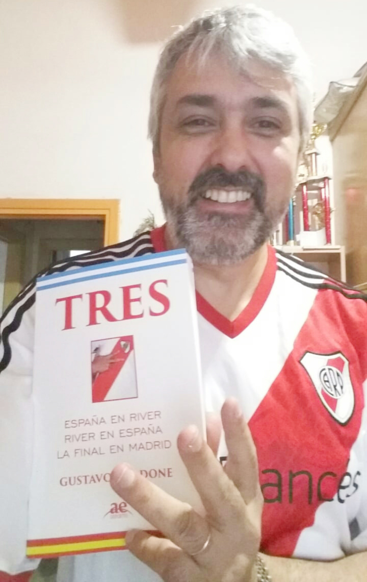 gustavocardone's tweet photo. @abarcaredic Gracias! El libro “TRES” se refiere en amplitud a Alfredo Di Stéfano, ya que describe el vínculo histórico River/España. https://t.co/vPiipX18S4