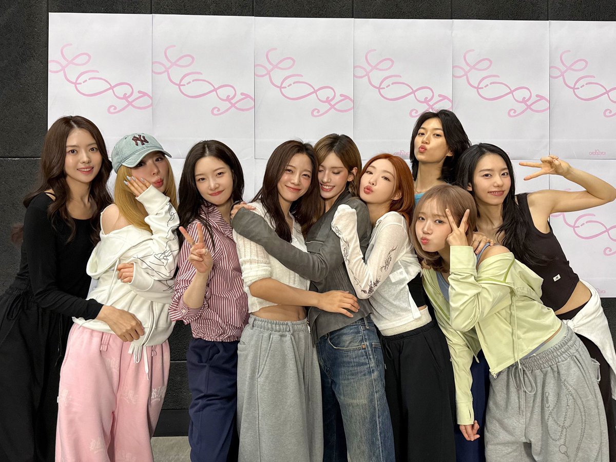 CHUNGHA GLOBAL FAN ACCOUNT tweet media