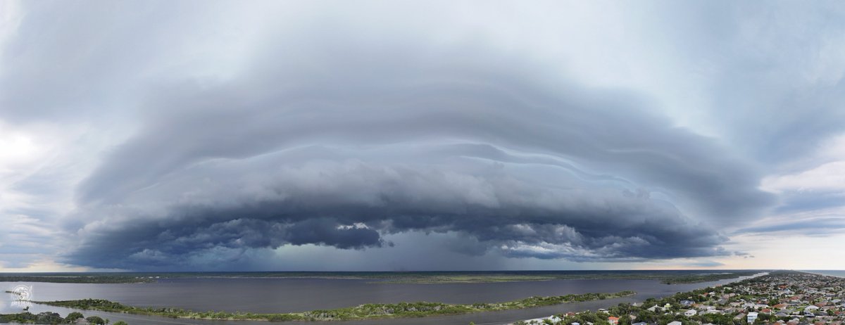 GregDieselPhoto's tweet photo. Shelf cloud panorama July 4 2026 @BrooksWeather @NbergWX @TJSpringerWX #shelfcloud https://t.co/U7B4QAkSz9