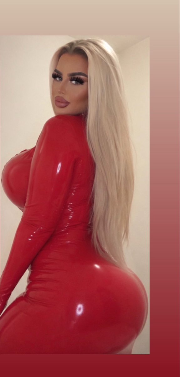 goddessmontanna's tweet photo. Look at you pathetic worthless simp, so obsessed, drooling over me like a brain-dead robot ready to go bankrupt for mommy. 

You filthy little virgin - your only sex life is findom. https://t.co/2WZmwFYIH7