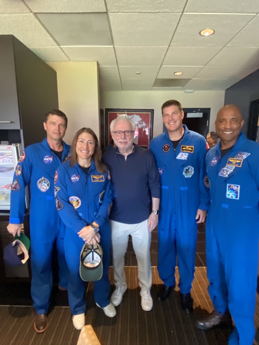 wolfblitzer's tweet photo. It was so special meeting the four Artemis 2 astronauts at today’s Washington @nationals   game. I hope you also have been having a very happy July 4th! https://t.co/VijNFwMhuH