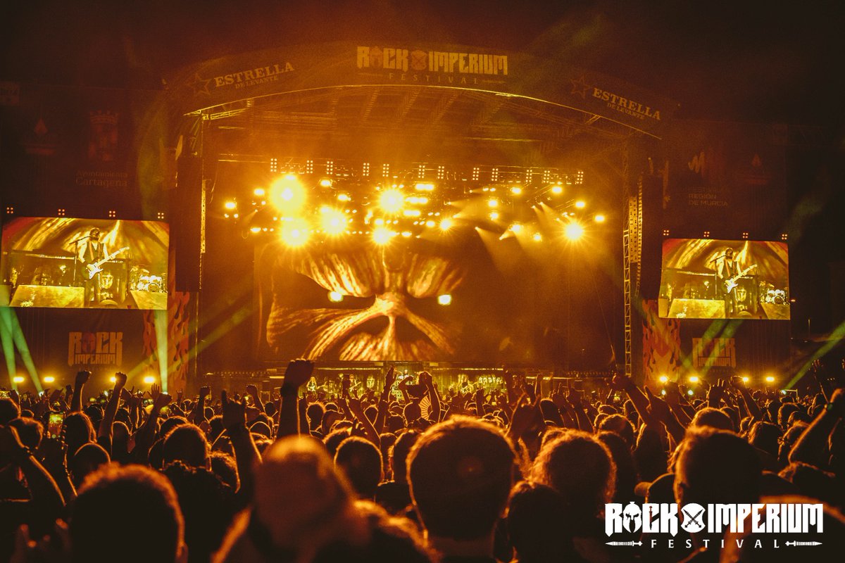 RockImperiumFes's tweet photo. Y la bestia se cernió sobre Cartagena. 

Iron Maiden han dejado su huella en el Parque El Batel ❤️

::

And the Beast descended upon Cartagena.

Iron Maiden has left its mark on Parque El Batel ❤️ https://t.co/HHmfHbmLZN