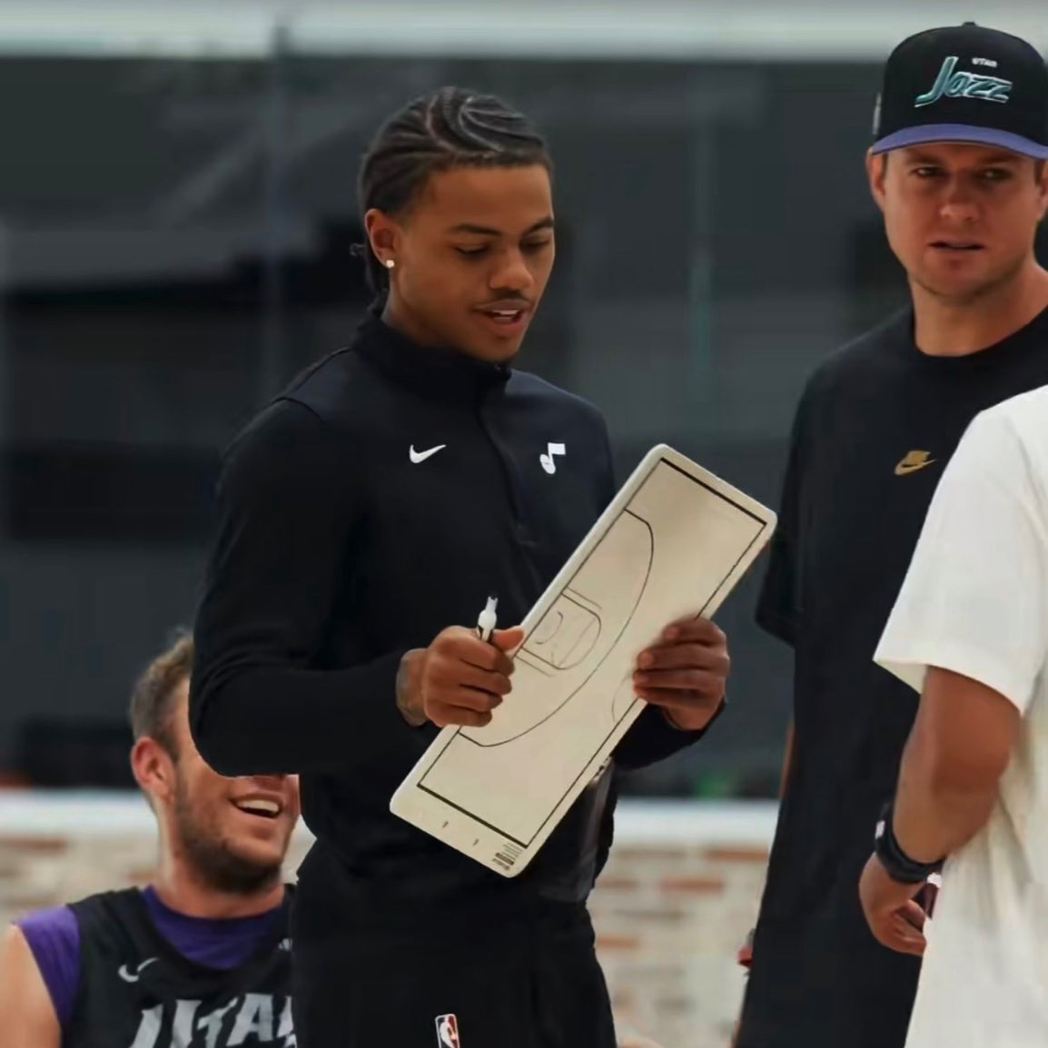 NBAdabad's tweet photo. Galera, o KEYONTE GEORGE vai ser assistente técnico do Utah Jazz na Summer League.

A NBA autorizou, desde que seja apenas uma partida. https://t.co/nMJmCObIz8